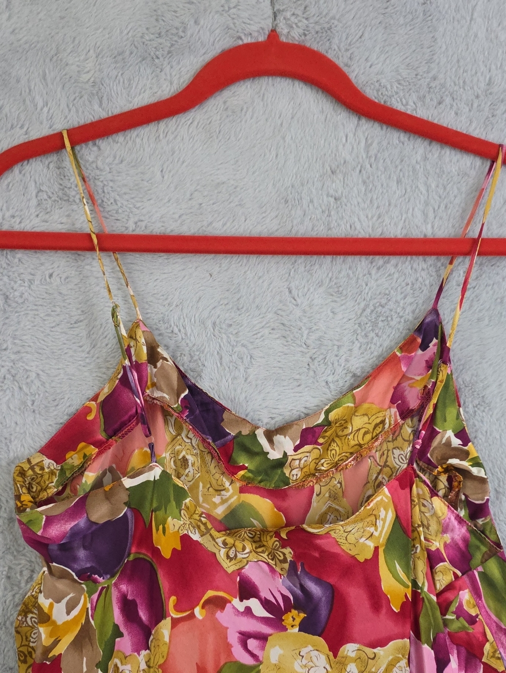 Victoria's Secret 100% Silk Floral Cowl Neck Cami Tank Top Size L - Picture 7 of 8
